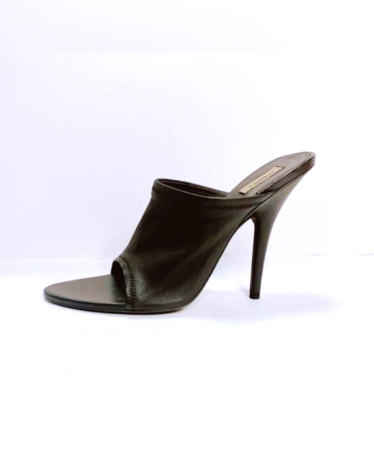 Yeezy Mules - Black at FH Luxury